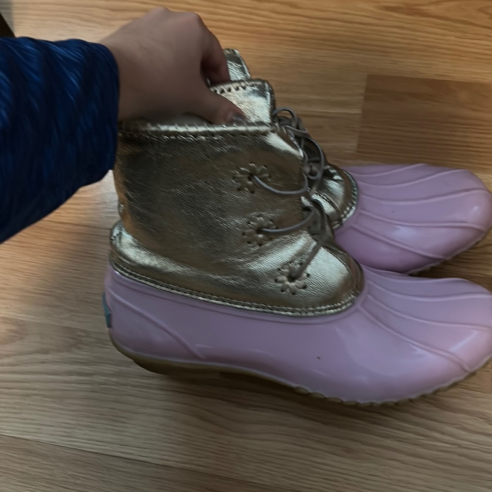 Preloved jack rodgers snow boots